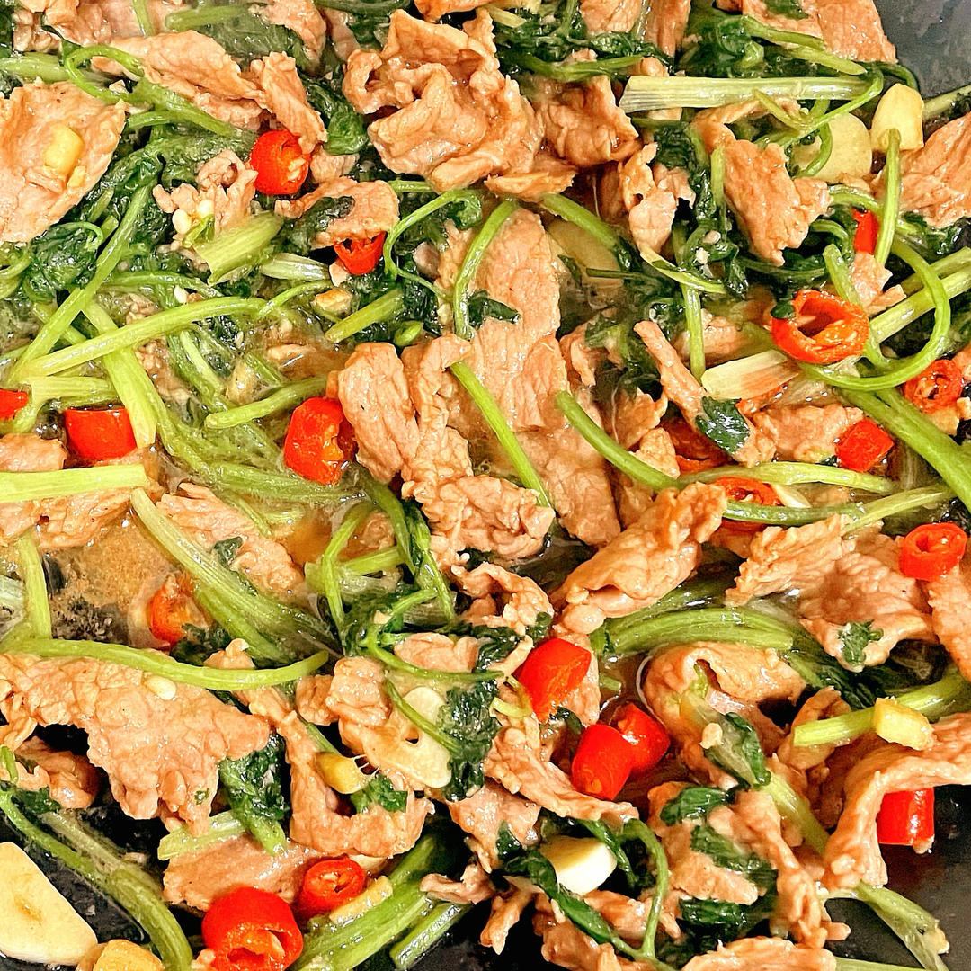 香菜比牛肉好吃【小炒黄牛肉】的做法