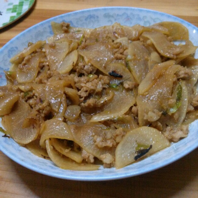 香菇肉酱烧萝卜