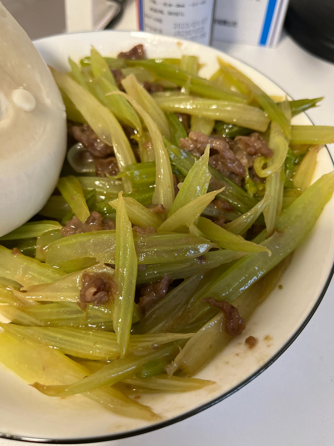 芹菜炒牛肉