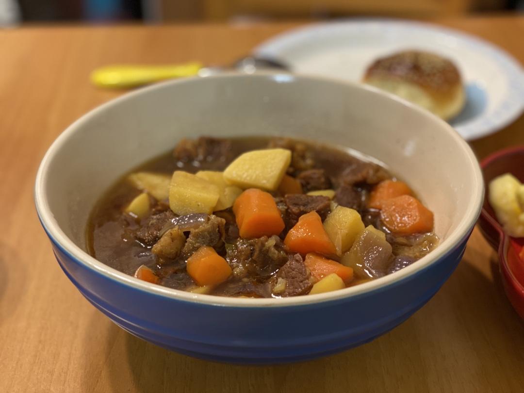 番茄土豆炖牛腩
