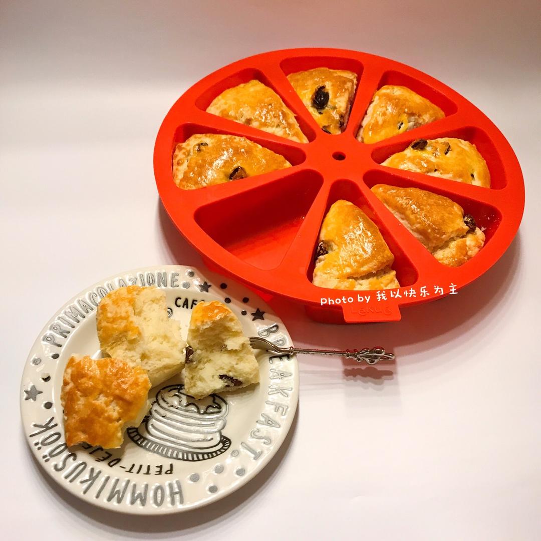 乐葵奶香提子司康