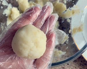 香煎土豆泥饼的做法 步骤3