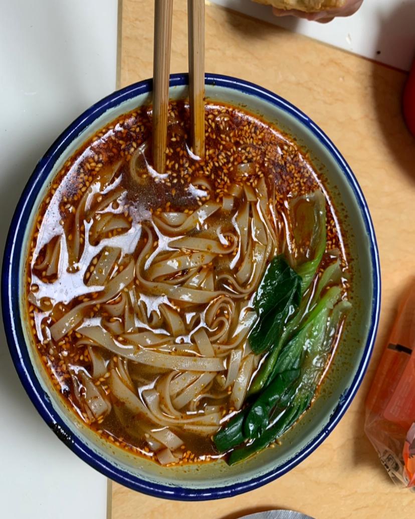 酸汤面
