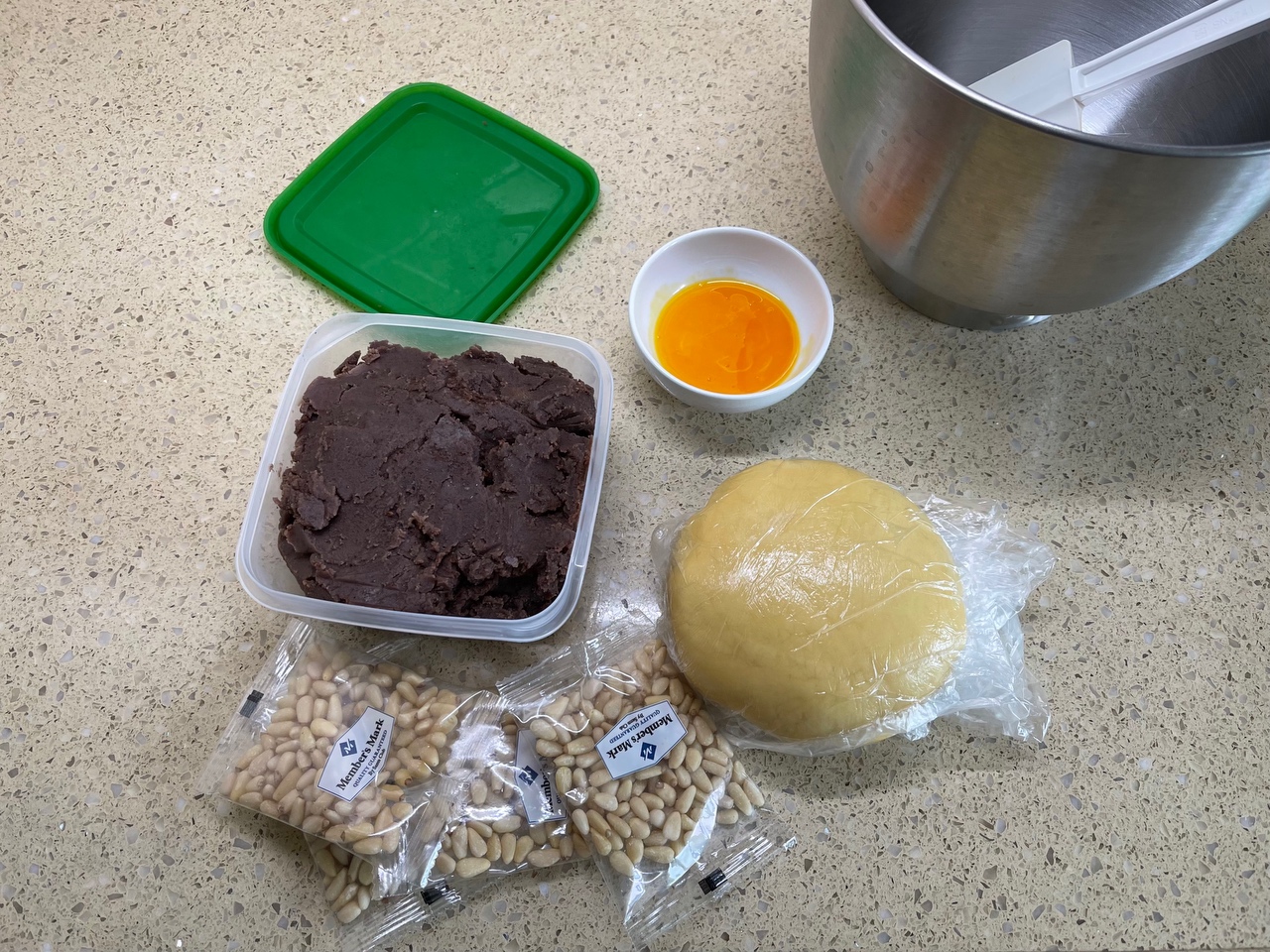 松子红豆酥的做法 步骤3