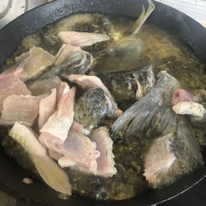 家常做法酸菜鱼的做法 步骤4