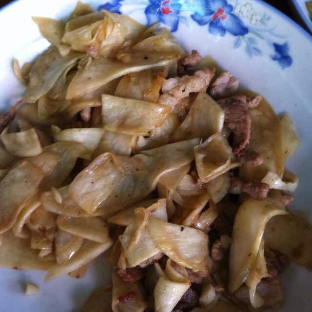 茭白炒肉片