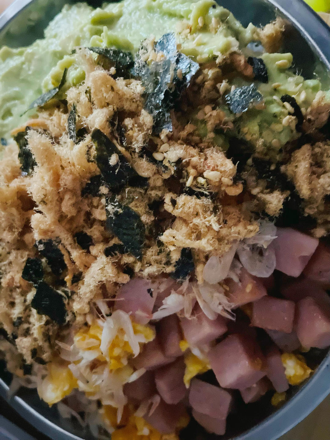 牛油果海苔肉松拌饭