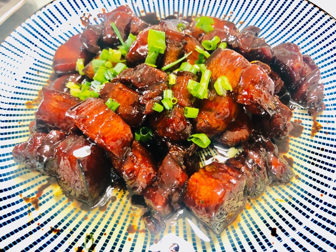 私房红烧肉 垂涎三尺软糯无比