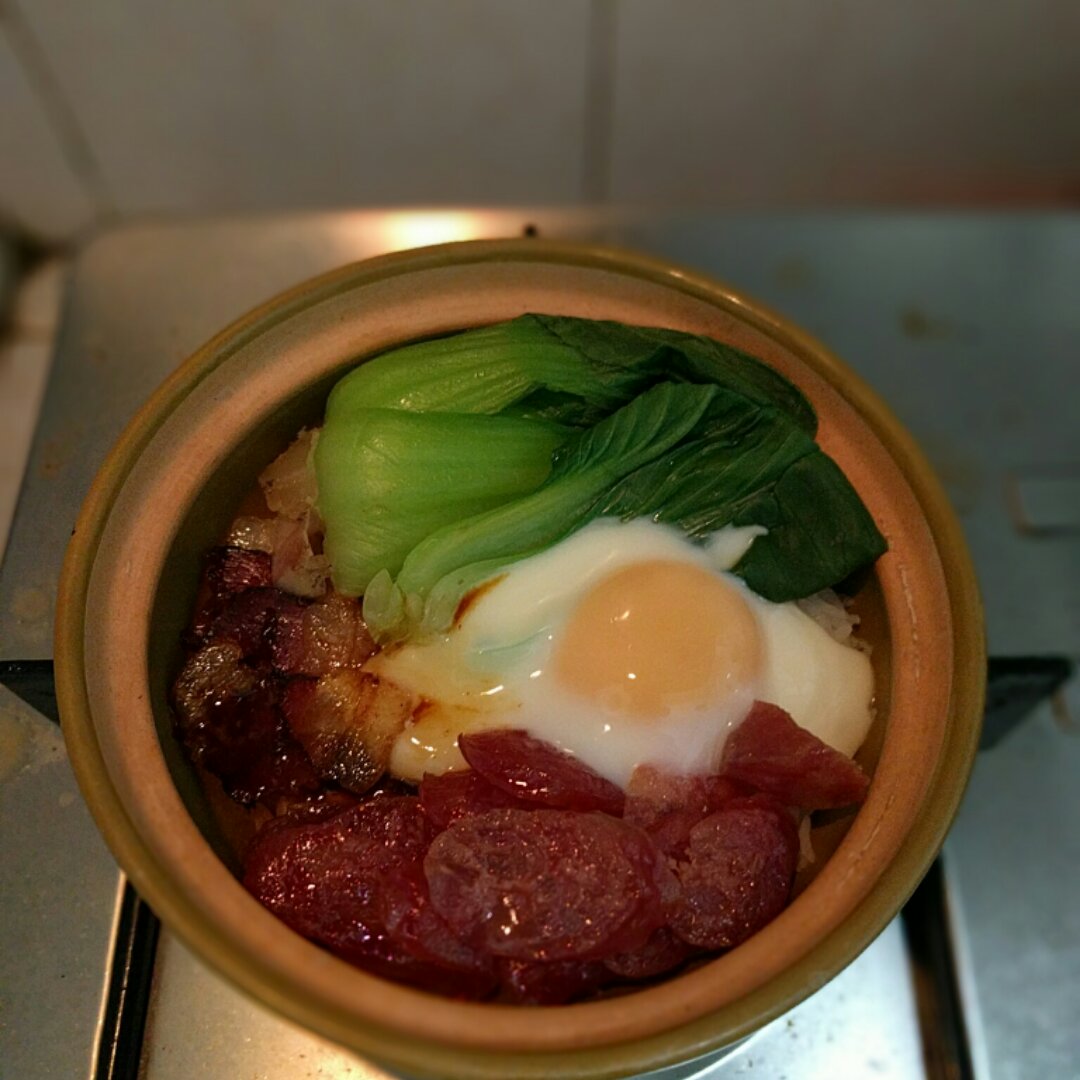 腊味煲仔饭
