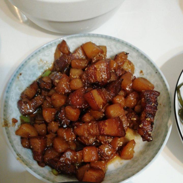 不焯水不放油的家常红烧肉