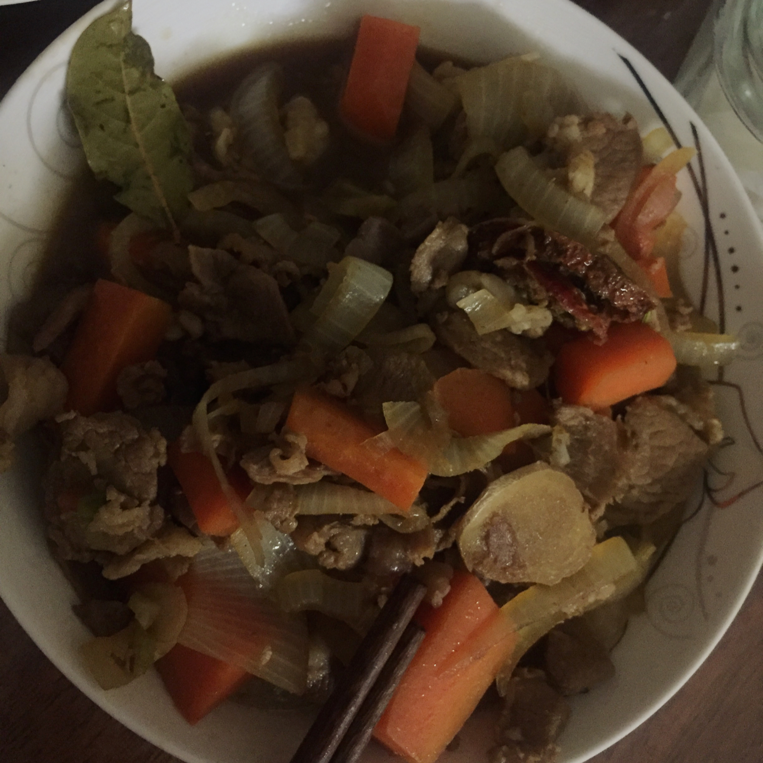 胡萝卜炖羊肉（热菜）