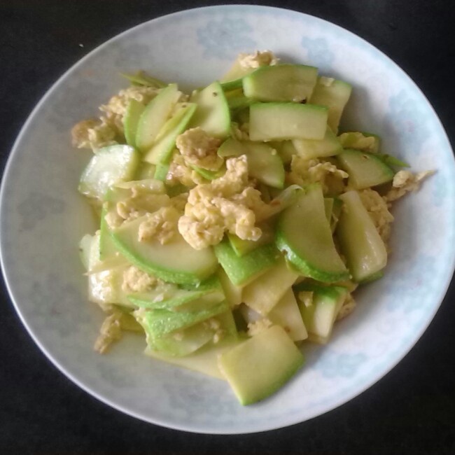 咕叽咕叽做的番瓜炒鸡蛋