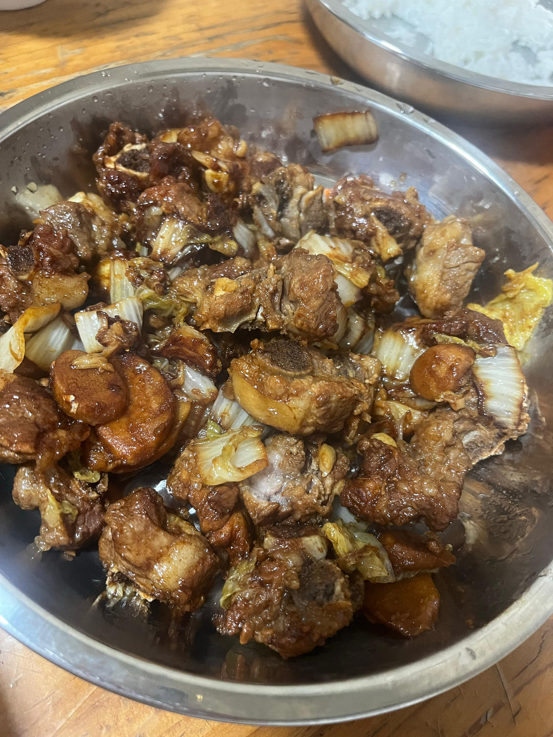 懒人低脂营养超好吃-电饭煲焖排骨