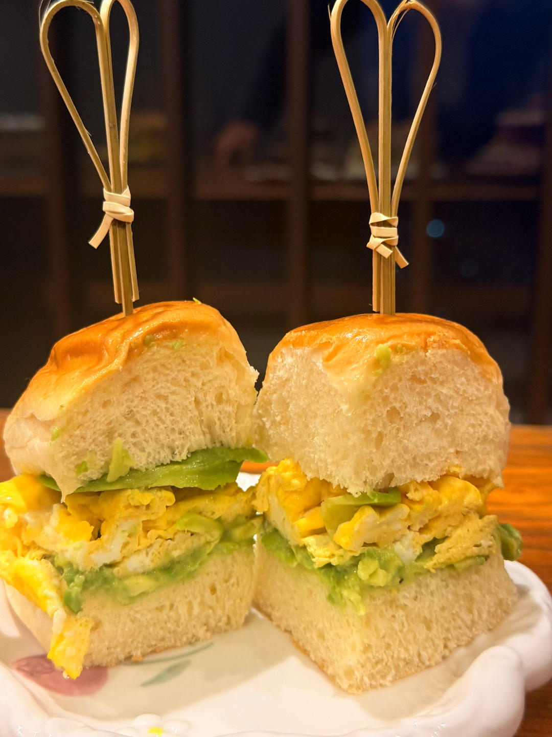 黄油面包牛油果