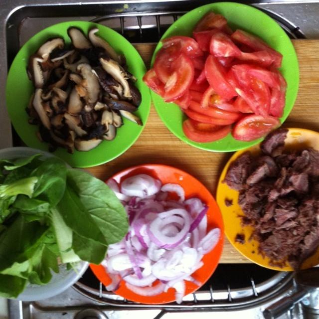 牛肉炒面的做法 步骤1