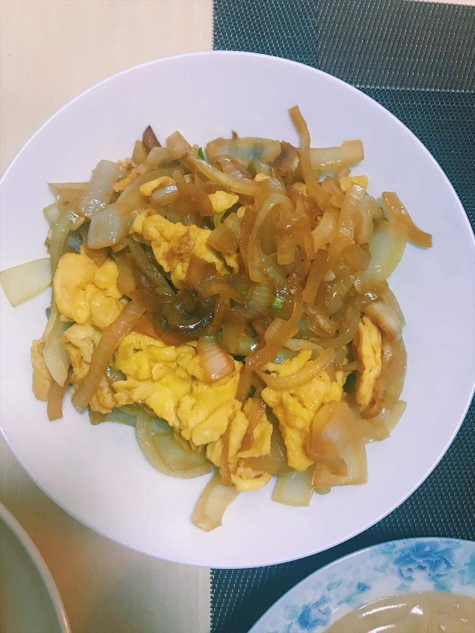 洋葱炒蛋