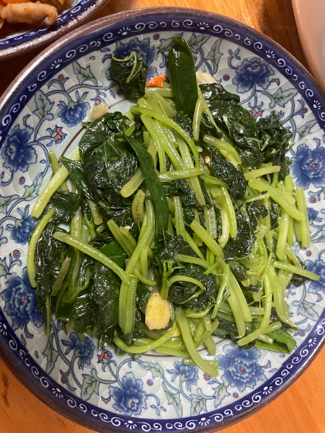 💥蒜蓉炒红薯叶