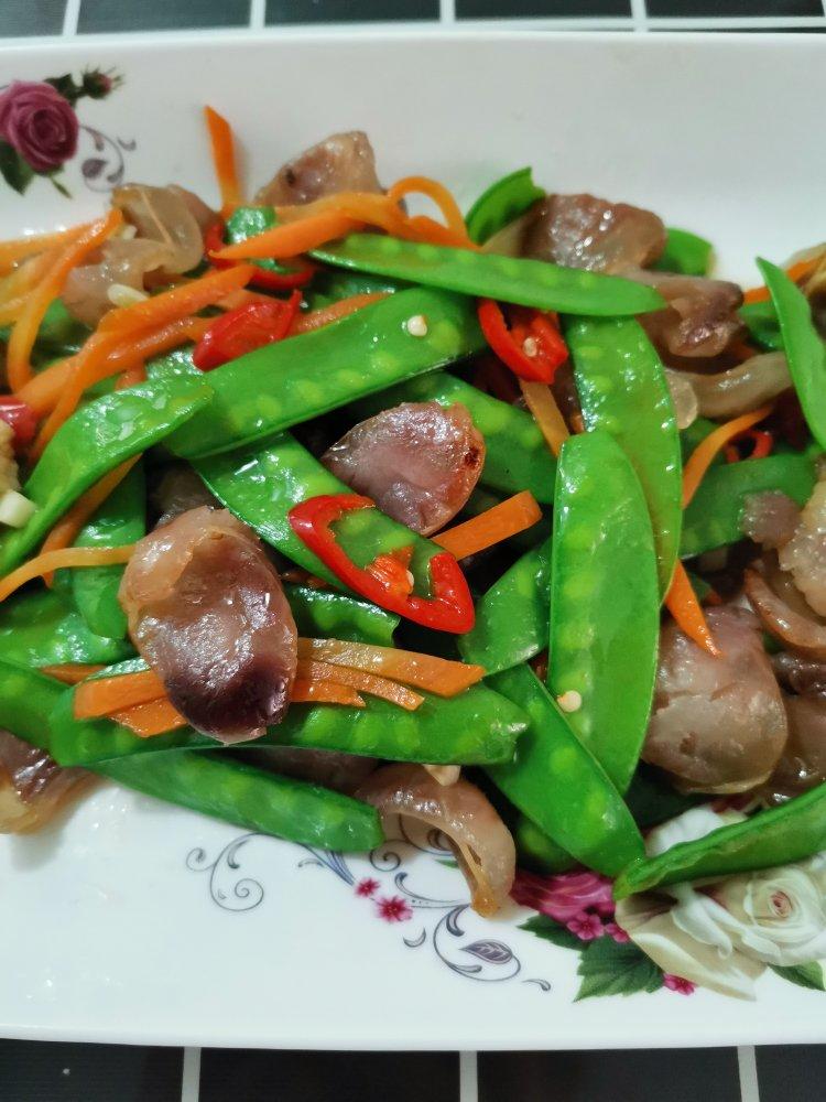 清淡爽口荷兰豆炒腊肠