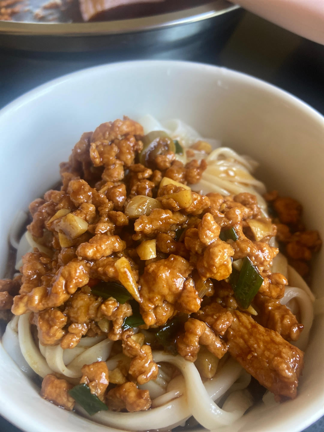 真想让你们尝尝这碗肉酱拌面🍜太香太香了
