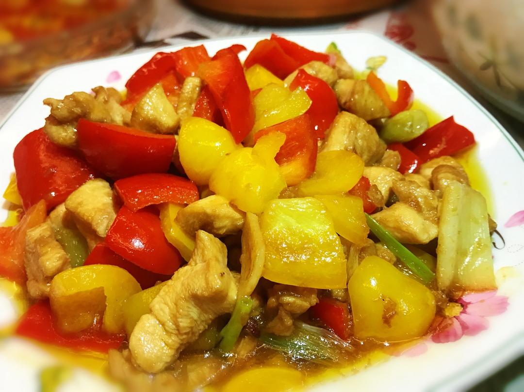 蚝油彩椒鸡丁