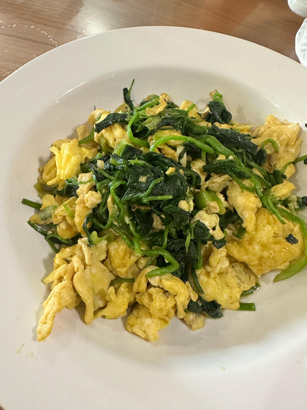 菠菜炒鸡蛋