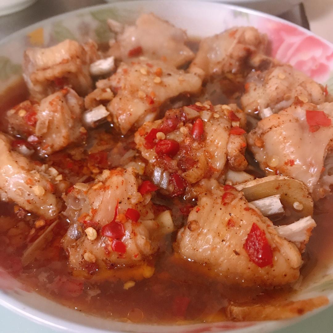 鲜辣蒸鸡翅