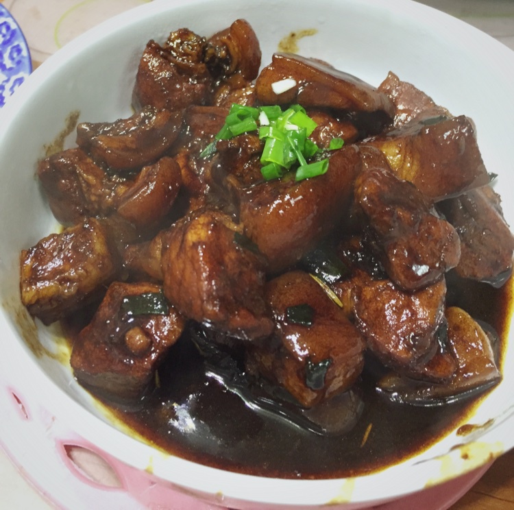 不焯水不放油的家常红烧肉