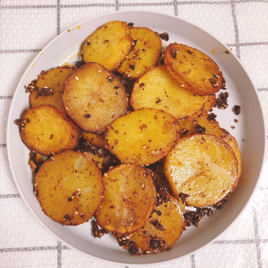 好吃到飙泪的香煎土豆片