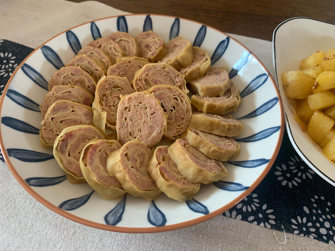 卷煎/干豆腐卷肉