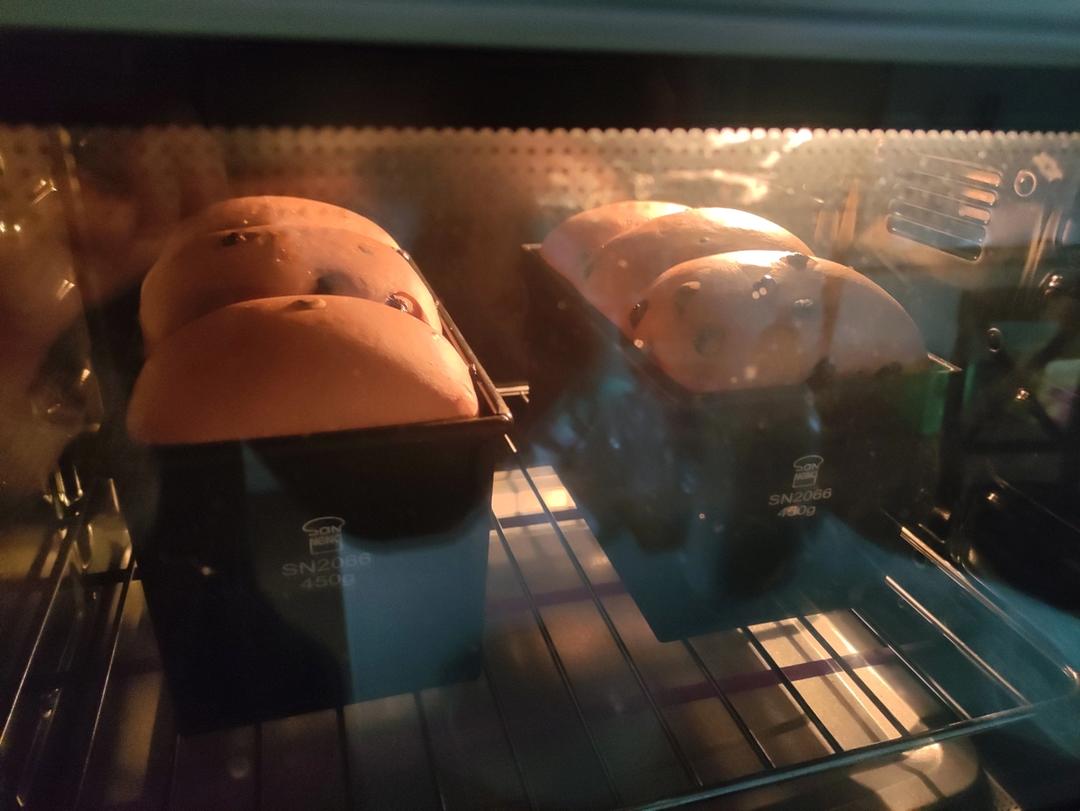 巨~巨好吃的巧克力奶油吐司