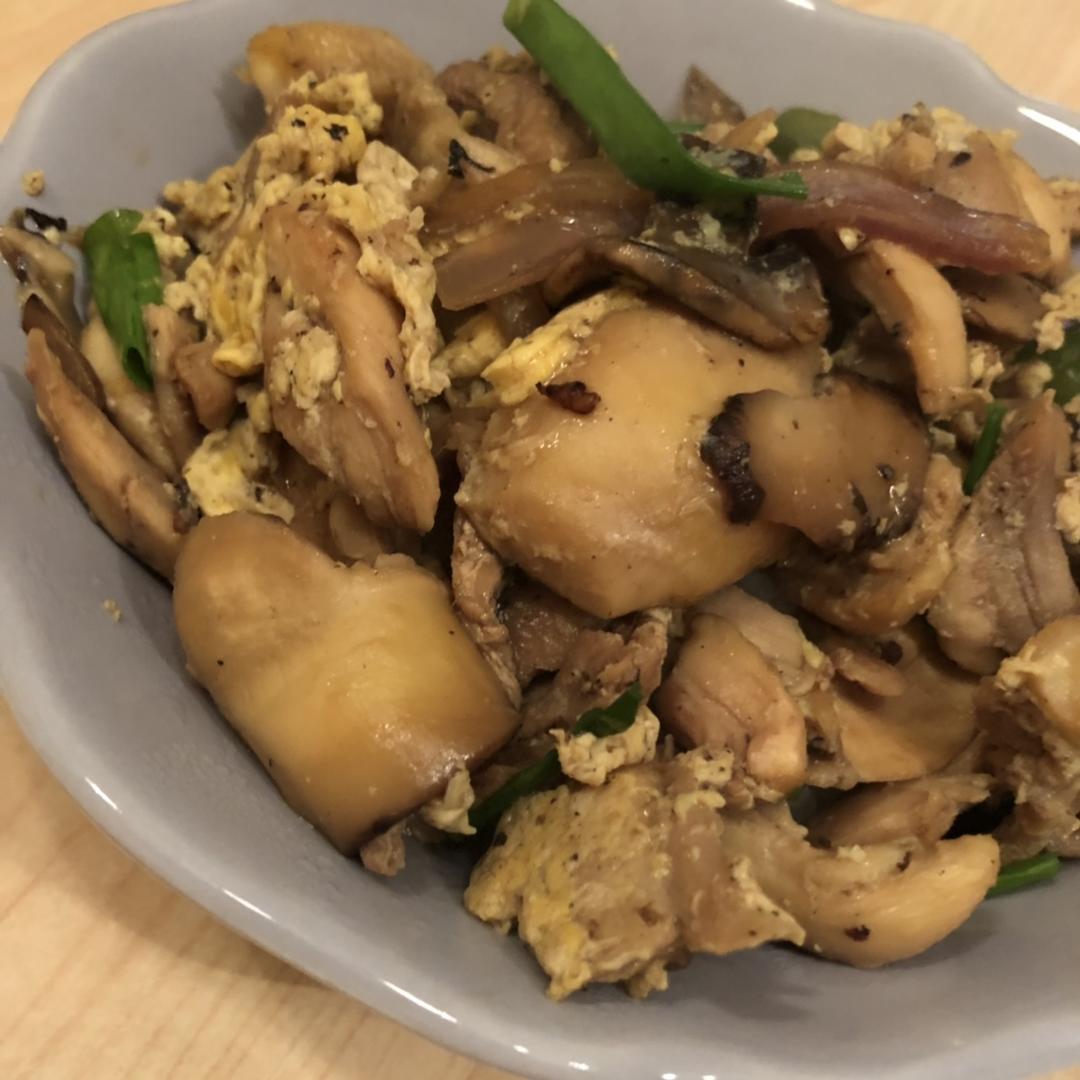 日本盖浇饭始祖亲子丼