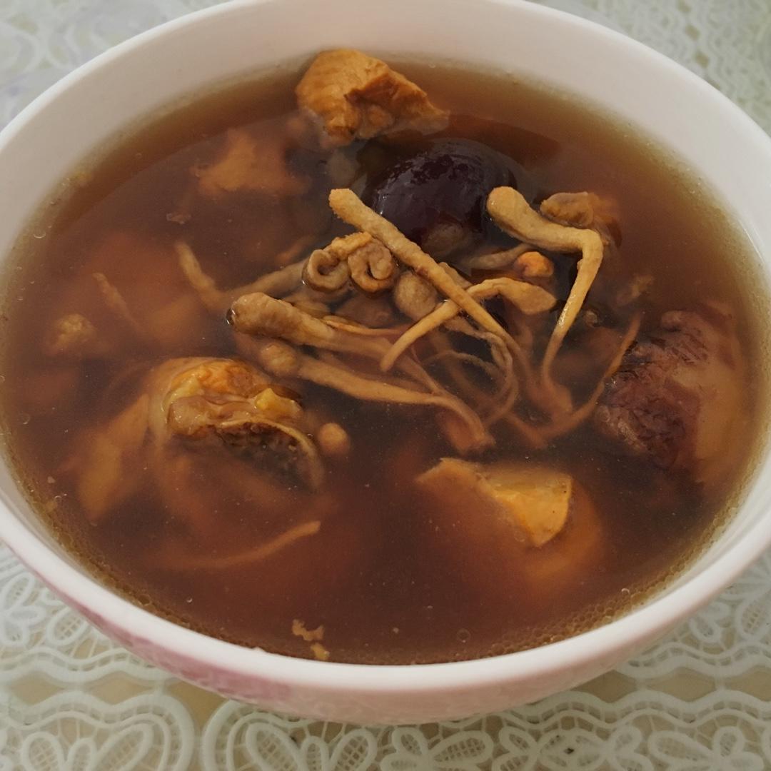 虫草花鸡汤