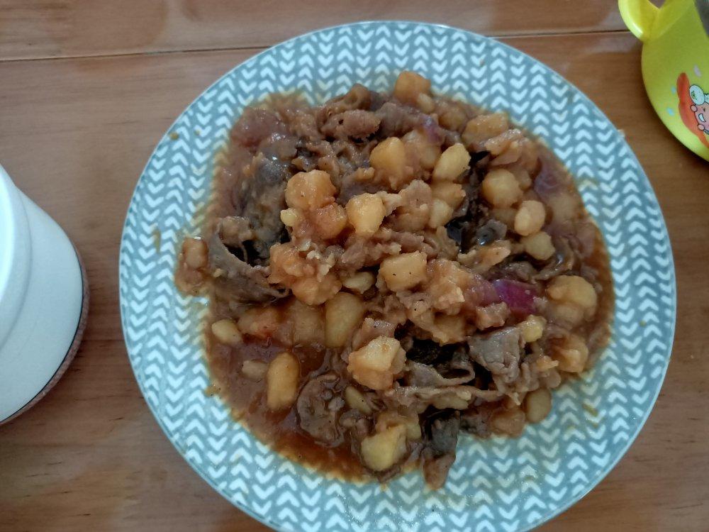 好吃到舔碗底的土豆肥牛拌饭