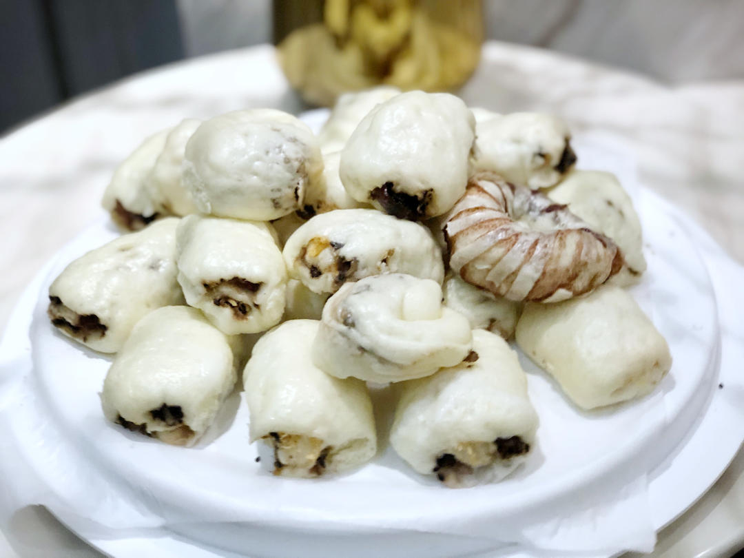 核桃红枣芝麻包子卷(懒龙)