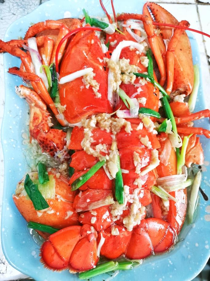 蒜蓉粉丝大龙虾