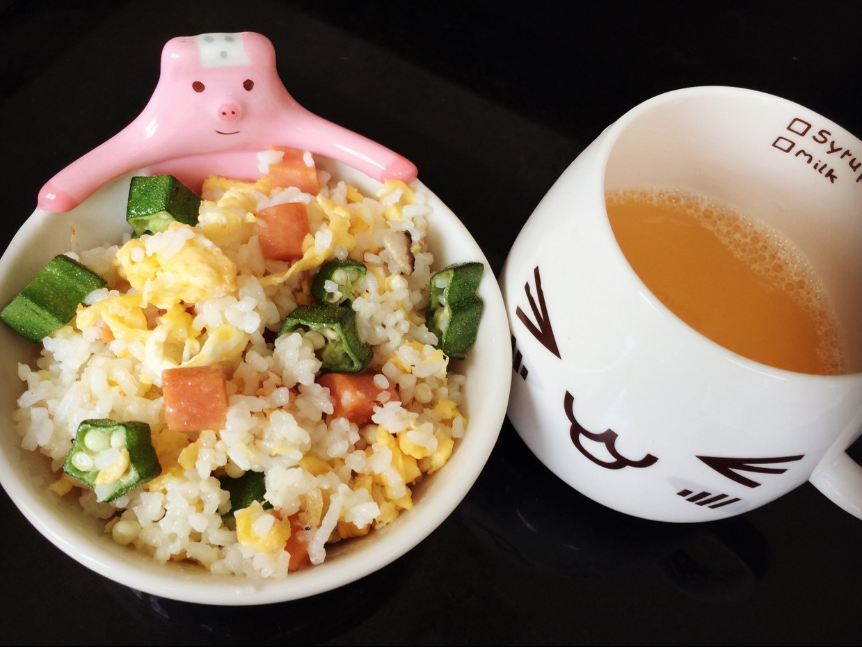 粒粒炒饭（米饭不粘粒粒分明的方法）