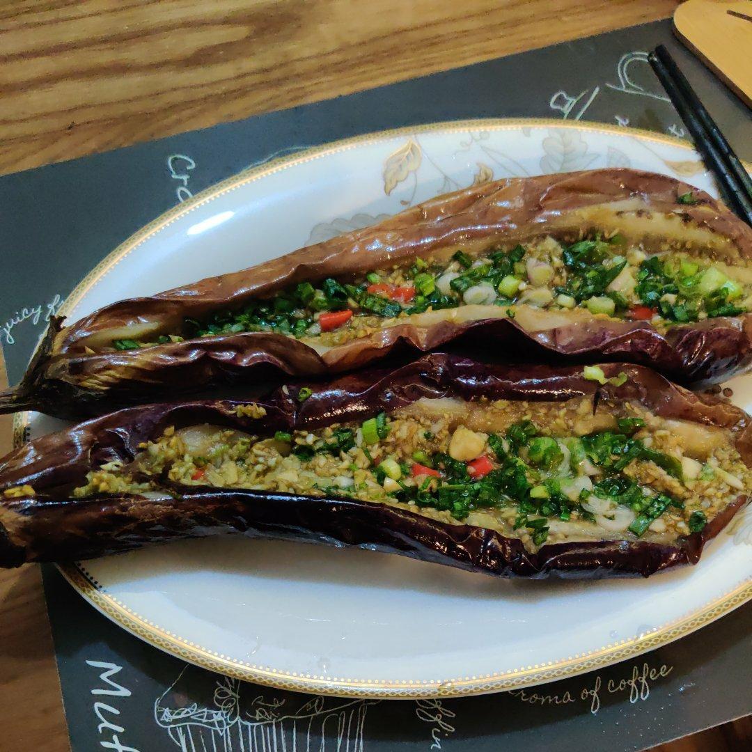 CC招牌菜销魂烤茄子，百吃不厌！