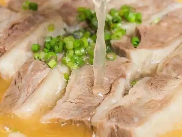 清汤牛腩