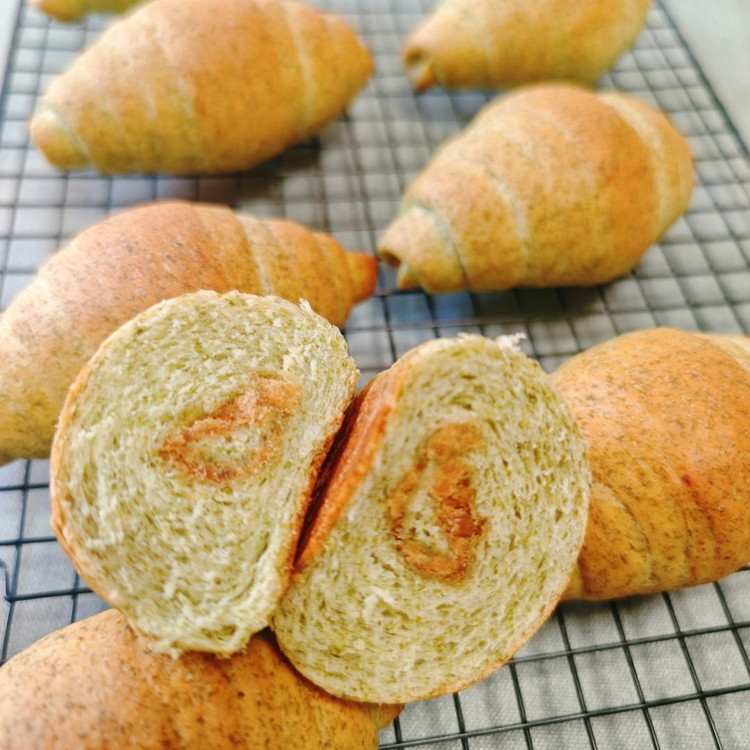 懒人福音！只需一次发酵的海苔盐面包！