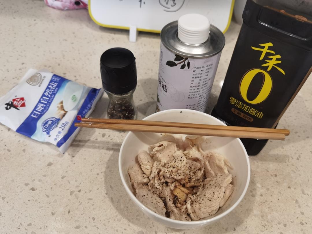 【原创】快手鸡胸肉片（快速消化鸡胸肉✌完美✌）的做法