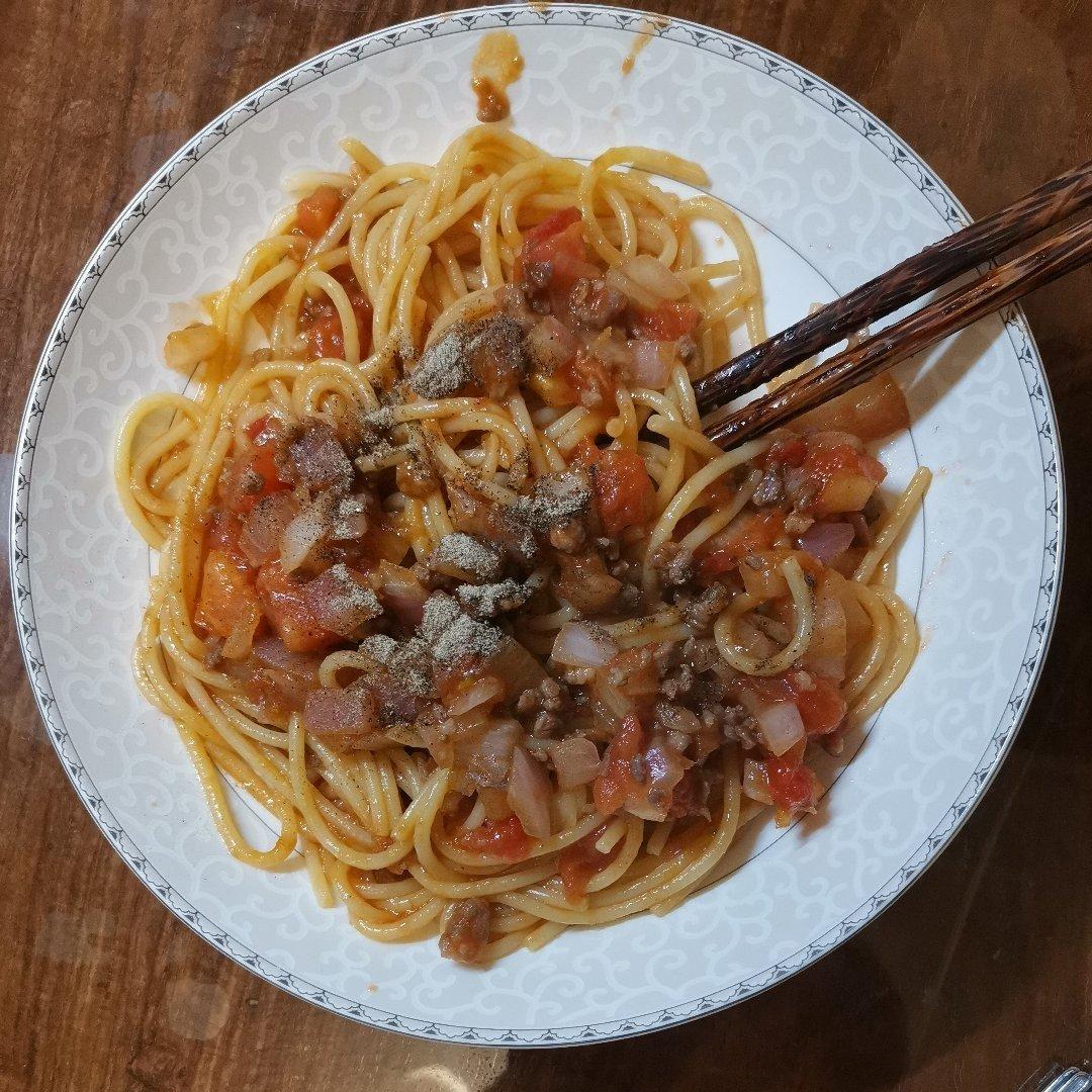 番茄肉酱意大利面