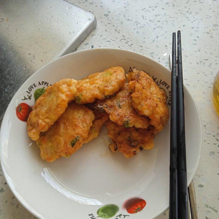 【女儿极力推荐】虾饼颗粒感玉米粒胡萝卜丁早餐搭档满口虾肉健身减脂蛋白质