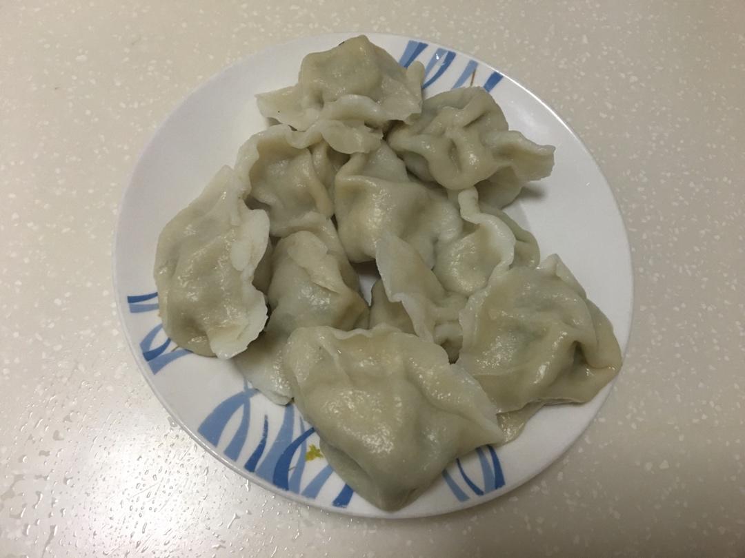 麦蒿饺子