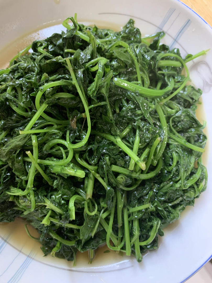 清炒菊花菜（菊花脑）