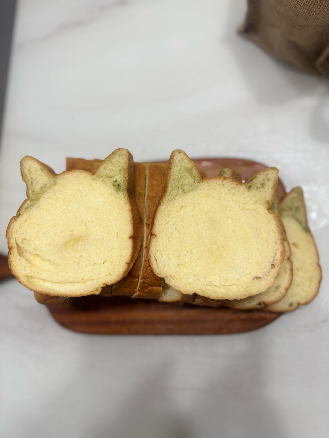网红 猫咪猫头吐司面包