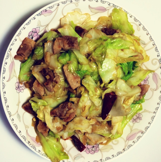 阿婆手撕包菜