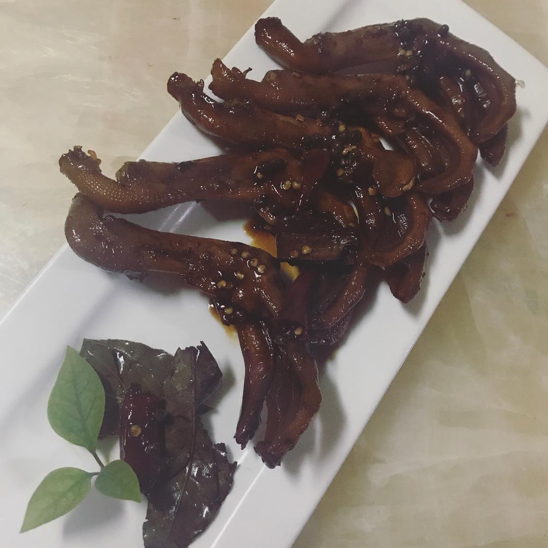 周黑鸭味～～～鸭翅 鸭爪