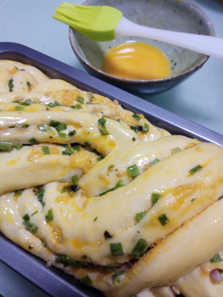 香葱肉松手撕吐司