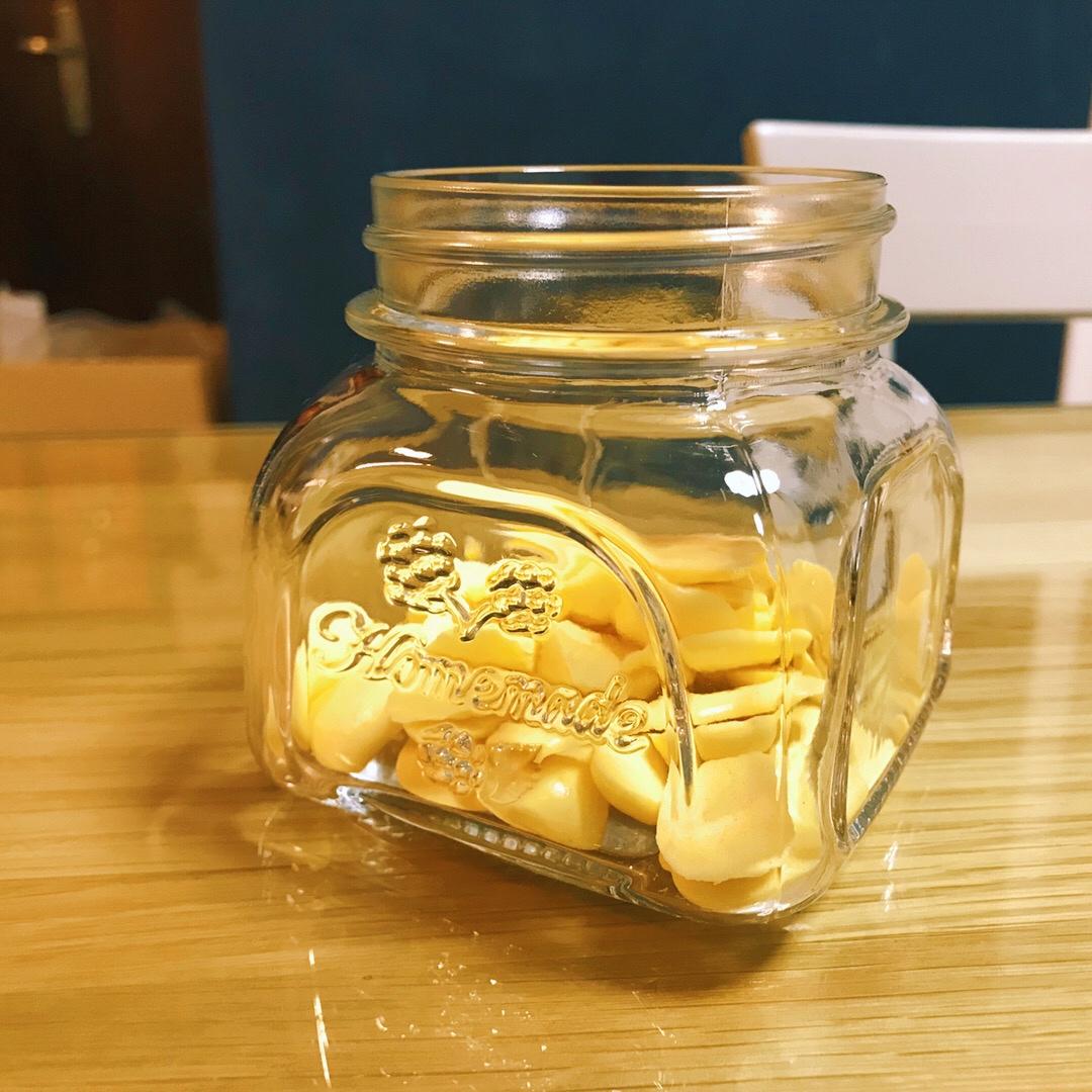 入口即化的无添加蛋黄溶豆