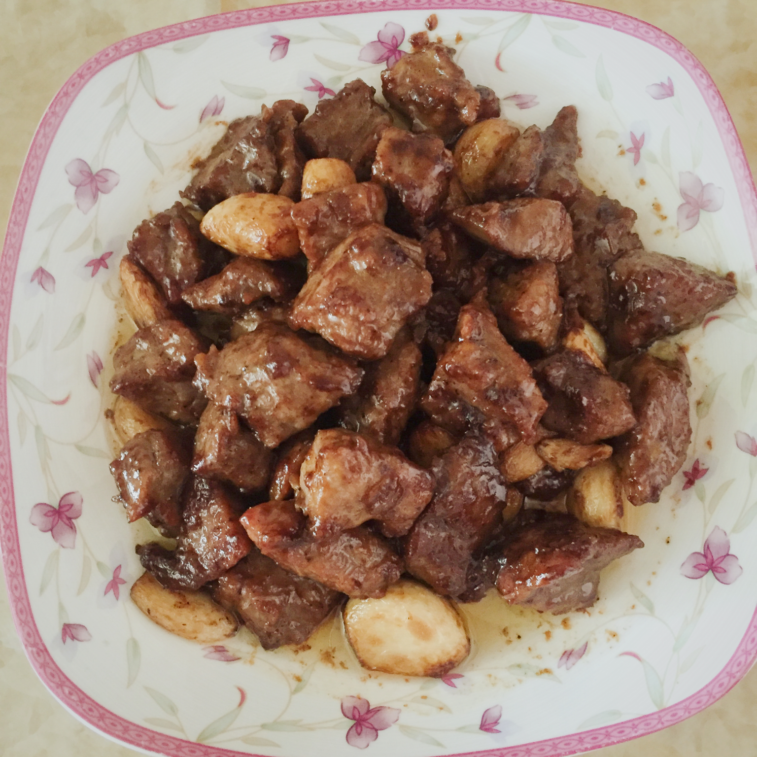 黑蒜子牛肉粒